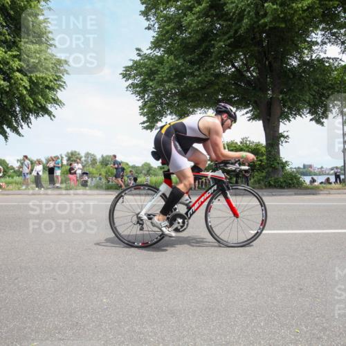 15.06.2025 - 7 Türme Triathlon Yannick Fuchs http://msf.ph/oto/7991029 15.06.2025 13:19:52 Radfahren 278, 497, 549, 628, 638, 656 meine-sportfotos.de