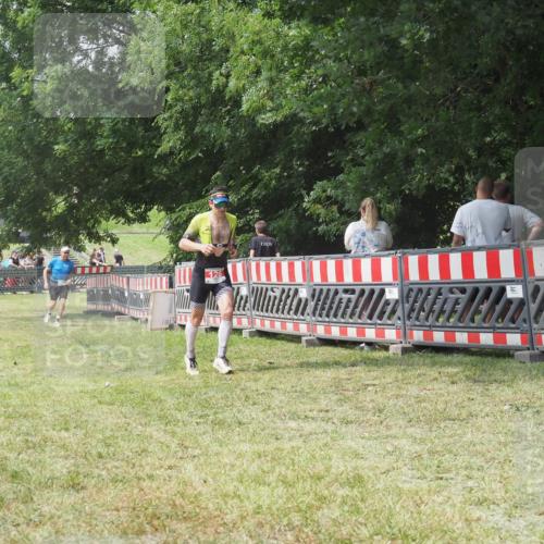 21.06.2025 - 27. Vierlanden-Triathlon KatJ http://msf.ph/oto/7991077 15.06.2025 12:30:54 Laufen  meine-sportfotos.de
