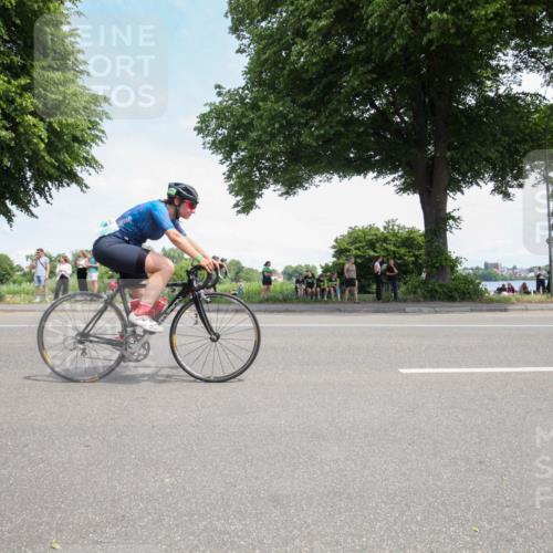15.06.2025 - 7 Türme Triathlon Yannick Fuchs http://msf.ph/oto/7991118 15.06.2025 13:20:41 Radfahren 356, 444, 496, 610 meine-sportfotos.de