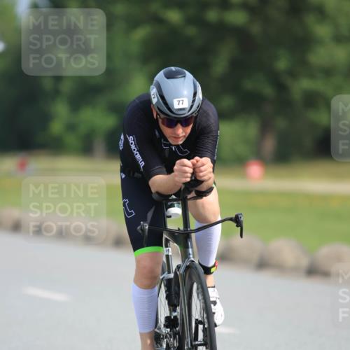 15.06.2025 - 27. Vierlanden-Triathlon H.Heesch http://msf.ph/oto/7991264 15.06.2025 09:56:16 Radfahren 9, 45, 77, 111, 132 meine-sportfotos.de