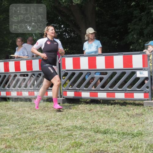 21.06.2025 - 27. Vierlanden-Triathlon KatJ http://msf.ph/oto/7991304 15.06.2025 12:31:39 Laufen  meine-sportfotos.de