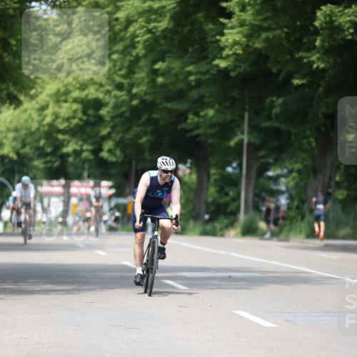 15.06.2025 - 7 Türme Triathlon Yannick Fuchs http://msf.ph/oto/7991311 15.06.2025 13:04:44 Radfahren 884 meine-sportfotos.de