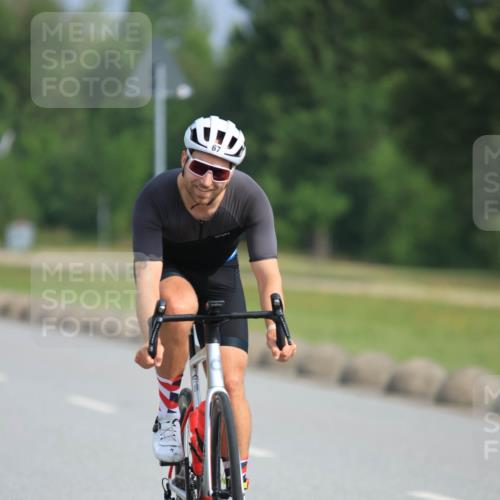 15.06.2025 - 27. Vierlanden-Triathlon H.Heesch http://msf.ph/oto/7991333 15.06.2025 09:56:45 Radfahren 35, 67 meine-sportfotos.de