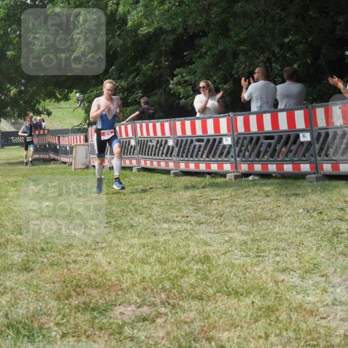 21.06.2025 - 27. Vierlanden-Triathlon KatJ http://msf.ph/oto/7991395 15.06.2025 12:33:31 Laufen  meine-sportfotos.de
