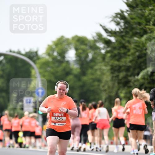 15.06.2025 - REWE Women's Run Dr. Thomas Lammeyer http://msf.ph/oto/7991396 15.06.2025 10:50:35 Laufen 5626 meine-sportfotos.de
