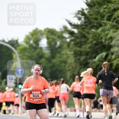 15.06.2025 - REWE Women's Run Dr. Thomas Lammeyer http://msf.ph/oto/7991419 15.06.2025 10:50:35 Laufen 5626 meine-sportfotos.de