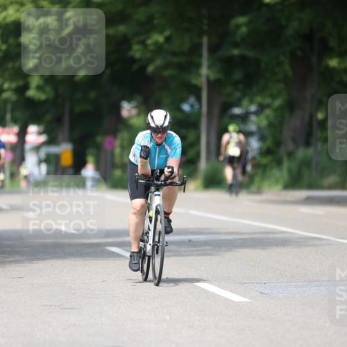 15.06.2025 - 7 Türme Triathlon Yannick Fuchs http://msf.ph/oto/7991507 15.06.2025 13:04:50 Radfahren 464, 502, 944, 1007, 1082 meine-sportfotos.de
