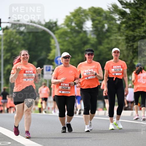 15.06.2025 - REWE Women's Run Dr. Thomas Lammeyer http://msf.ph/oto/7991525 15.06.2025 10:50:53 Laufen 5515, 5258, 55, 5519 meine-sportfotos.de