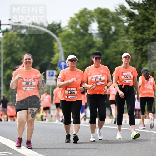 15.06.2025 - REWE Women's Run Dr. Thomas Lammeyer http://msf.ph/oto/7991540 15.06.2025 10:50:53 Laufen 5515, 5258, 5516, 5519 meine-sportfotos.de