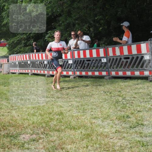 21.06.2025 - 27. Vierlanden-Triathlon KatJ http://msf.ph/oto/7991541 15.06.2025 12:33:52 Laufen  meine-sportfotos.de