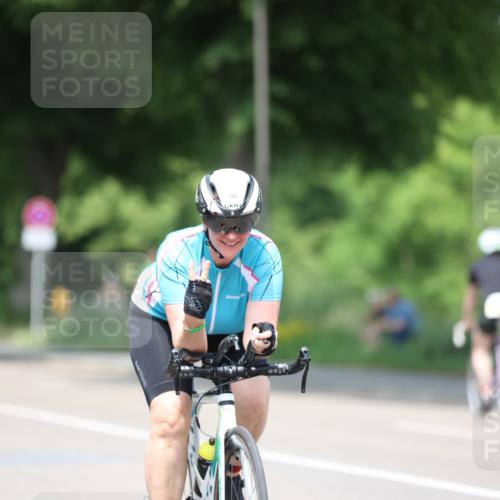 15.06.2025 - 7 Türme Triathlon Yannick Fuchs http://msf.ph/oto/7991605 15.06.2025 13:04:52 Radfahren 464, 474, 502, 944, 1007, 1082 meine-sportfotos.de