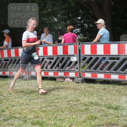21.06.2025 - 27. Vierlanden-Triathlon KatJ http://msf.ph/oto/7991613 15.06.2025 12:33:53 Laufen  meine-sportfotos.de