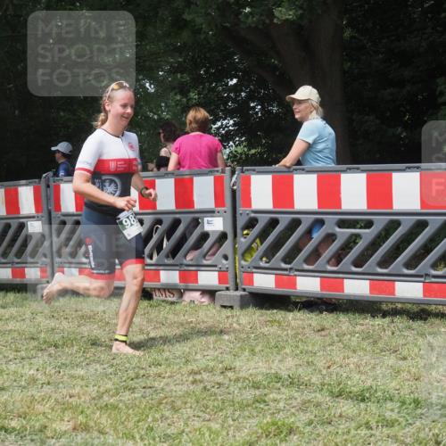 21.06.2025 - 27. Vierlanden-Triathlon KatJ http://msf.ph/oto/7991624 15.06.2025 12:33:54 Laufen  meine-sportfotos.de