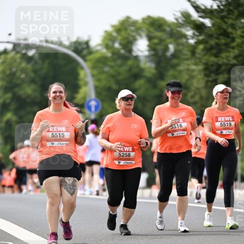 15.06.2025 - REWE Women's Run Dr. Thomas Lammeyer http://msf.ph/oto/7991632 15.06.2025 10:50:54 Laufen 5515, 5258, 5516, 5519 meine-sportfotos.de