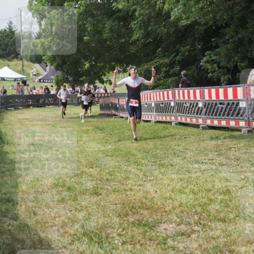 21.06.2025 - 27. Vierlanden-Triathlon KatJ http://msf.ph/oto/7991649 15.06.2025 12:34:17 Laufen  meine-sportfotos.de