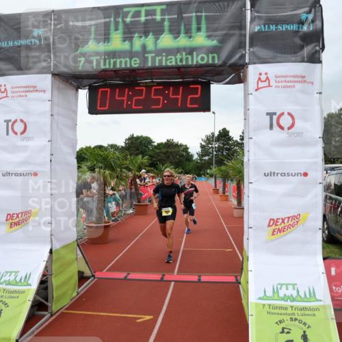 15.06.2025 - 7 Türme Triathlon Michael Strokosch http://msf.ph/oto/7991711 15.06.2025 14:25:42 Ziel 461, 936, 1009 meine-sportfotos.de