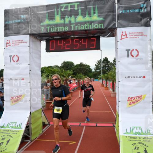 15.06.2025 - 7 Türme Triathlon Michael Strokosch http://msf.ph/oto/7991741 15.06.2025 14:25:43 Ziel 461, 936, 1009 meine-sportfotos.de