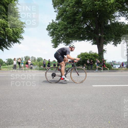 15.06.2025 - 7 Türme Triathlon Yannick Fuchs http://msf.ph/oto/7991773 15.06.2025 13:25:35 Radfahren 536, 612, 862 meine-sportfotos.de