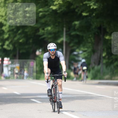 15.06.2025 - 7 Türme Triathlon Yannick Fuchs http://msf.ph/oto/7991812 15.06.2025 13:04:58 Radfahren 464, 474, 944, 1082 meine-sportfotos.de