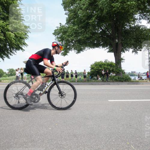 15.06.2025 - 7 Türme Triathlon Yannick Fuchs http://msf.ph/oto/7991885 15.06.2025 13:25:58 Radfahren 294, 769, 855, 887, 939, 955 meine-sportfotos.de