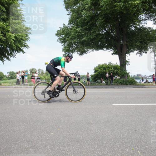 15.06.2025 - 7 Türme Triathlon Yannick Fuchs http://msf.ph/oto/7991899 15.06.2025 13:25:58 Radfahren 294, 769, 855, 887, 939, 955 meine-sportfotos.de
