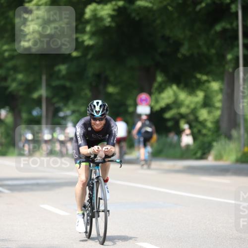 15.06.2025 - 7 Türme Triathlon Yannick Fuchs http://msf.ph/oto/7991921 15.06.2025 13:05:07 Radfahren 469 meine-sportfotos.de
