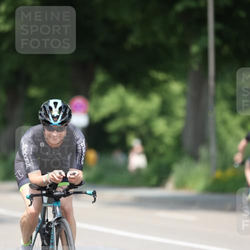 15.06.2025 - 7 Türme Triathlon Yannick Fuchs http://msf.ph/oto/7991931 15.06.2025 13:05:07 Radfahren 469 meine-sportfotos.de