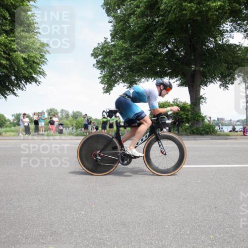 15.06.2025 - 7 Türme Triathlon Yannick Fuchs http://msf.ph/oto/7992030 15.06.2025 13:26:30 Radfahren 244, 506, 719, 1156 meine-sportfotos.de