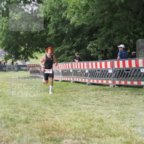 21.06.2025 - 27. Vierlanden-Triathlon KatJ http://msf.ph/oto/7992165 15.06.2025 12:35:11 Laufen  meine-sportfotos.de
