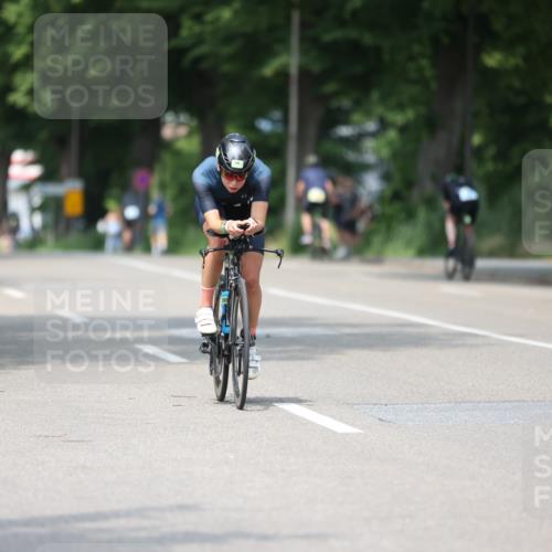 15.06.2025 - 7 Türme Triathlon Yannick Fuchs http://msf.ph/oto/7992263 15.06.2025 13:05:29 Radfahren 218, 292 meine-sportfotos.de