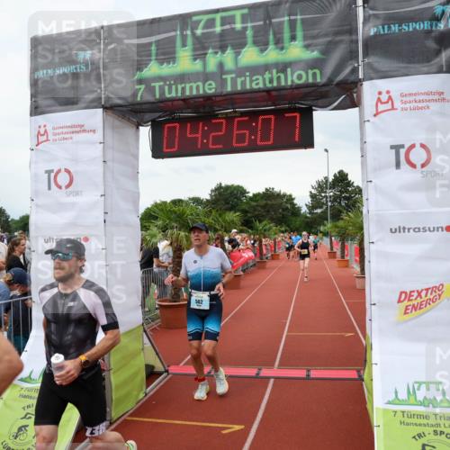 15.06.2025 - 7 Türme Triathlon Michael Strokosch http://msf.ph/oto/7992264 15.06.2025 14:26:07 Ziel 449, 562, 586, 639, 829, 867 meine-sportfotos.de