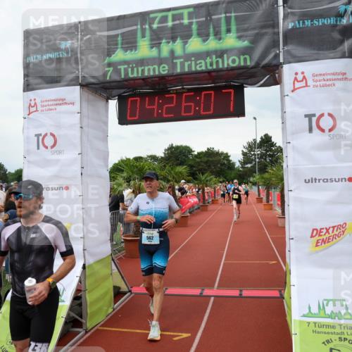 15.06.2025 - 7 Türme Triathlon Michael Strokosch http://msf.ph/oto/7992274 15.06.2025 14:26:07 Ziel 449, 562, 586, 639, 829, 867 meine-sportfotos.de