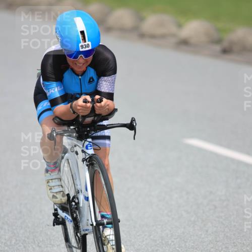 21.06.2025 - 27. Vierlanden-Triathlon H.Heesch http://msf.ph/oto/7992329 15.06.2025 12:00:25 Radfahren 930 meine-sportfotos.de