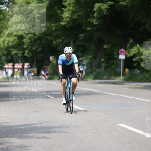 15.06.2025 - 7 Türme Triathlon Yannick Fuchs http://msf.ph/oto/7992344 15.06.2025 13:05:41 Radfahren 303, 457, 589, 758 meine-sportfotos.de