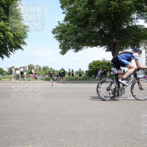 15.06.2025 - 7 Türme Triathlon Yannick Fuchs http://msf.ph/oto/7992375 15.06.2025 13:27:41 Radfahren 331, 568, 723, 978 meine-sportfotos.de