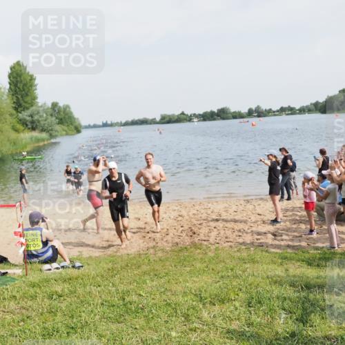 21.06.2025 - 27. Vierlanden-Triathlon MichiJ http://msf.ph/oto/7992381 15.06.2026 09:54:53 Schwimmen 297, 319, 336, 344, 361 meine-sportfotos.de