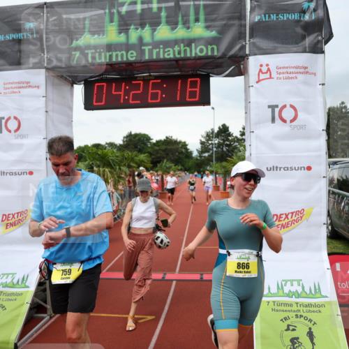 15.06.2025 - 7 Türme Triathlon Michael Strokosch http://msf.ph/oto/7992440 15.06.2025 14:26:17 Ziel 361, 665, 703, 759, 768, 866, 867 meine-sportfotos.de