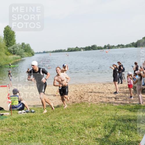 21.06.2025 - 27. Vierlanden-Triathlon MichiJ http://msf.ph/oto/7992455 15.06.2026 09:54:54 Schwimmen 297, 319, 336, 344, 361 meine-sportfotos.de