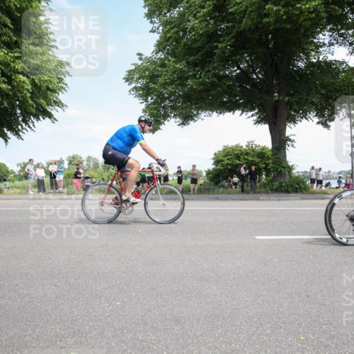 15.06.2025 - 7 Türme Triathlon Yannick Fuchs http://msf.ph/oto/7992493 15.06.2025 13:28:12 Radfahren 290, 404, 438, 462, 838, 851, 901, 952 meine-sportfotos.de