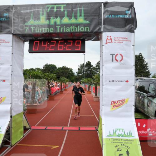 15.06.2025 - 7 Türme Triathlon Michael Strokosch http://msf.ph/oto/7992524 15.06.2025 14:26:29 Ziel 438, 725 meine-sportfotos.de