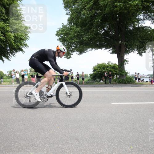 15.06.2025 - 7 Türme Triathlon Yannick Fuchs http://msf.ph/oto/7992544 15.06.2025 13:28:26 Radfahren 597, 649, 740, 792 meine-sportfotos.de