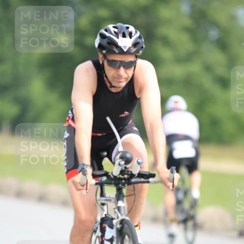 15.06.2025 - 27. Vierlanden-Triathlon H.Heesch http://msf.ph/oto/7992582 15.06.2025 10:16:50 Radfahren 163, 362, 367, 372, 407, 469 meine-sportfotos.de