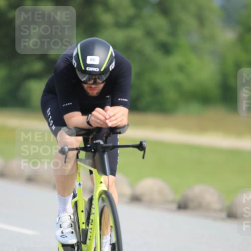 15.06.2025 - 27. Vierlanden-Triathlon H.Heesch http://msf.ph/oto/7992628 15.06.2025 10:17:31 Radfahren 60, 80, 86 meine-sportfotos.de