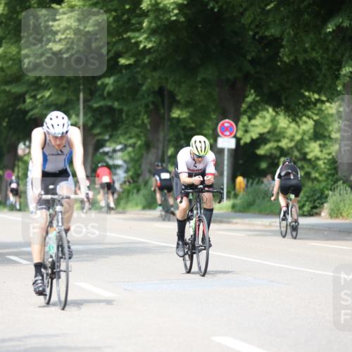 15.06.2025 - 7 Türme Triathlon Yannick Fuchs http://msf.ph/oto/7992658 15.06.2025 13:06:01 Radfahren 320, 447, 479, 794, 972 meine-sportfotos.de