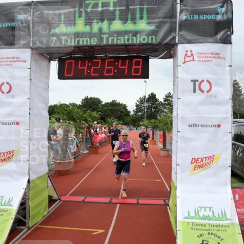 15.06.2025 - 7 Türme Triathlon Michael Strokosch http://msf.ph/oto/7992659 15.06.2025 14:26:48 Ziel 385, 1022, 1194 meine-sportfotos.de