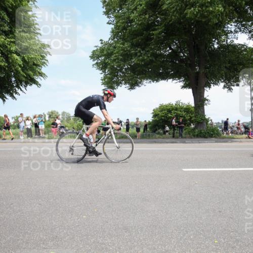 15.06.2025 - 7 Türme Triathlon Yannick Fuchs http://msf.ph/oto/7992717 15.06.2025 13:28:52 Radfahren 339, 557, 558, 592, 595, 745, 805, 886, 1006, 1045, 1049 meine-sportfotos.de