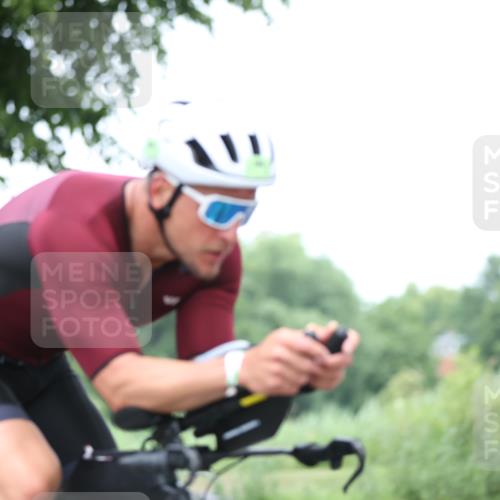 15.06.2025 - 7 Türme Triathlon Yannick Fuchs http://msf.ph/oto/7992871 15.06.2025 12:03:09 Radfahren  meine-sportfotos.de