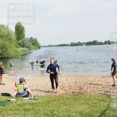 21.06.2025 - 27. Vierlanden-Triathlon MichiJ http://msf.ph/oto/7992931 15.06.2026 09:55:17 Schwimmen 299, 306, 311, 327, 348, 353 meine-sportfotos.de