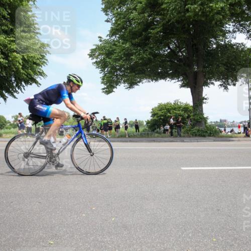 15.06.2025 - 7 Türme Triathlon Yannick Fuchs http://msf.ph/oto/7992944 15.06.2025 13:29:56 Radfahren 248, 302, 606, 818, 1149 meine-sportfotos.de