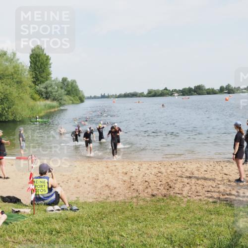 21.06.2025 - 27. Vierlanden-Triathlon MichiJ http://msf.ph/oto/7992999 15.06.2026 09:55:19 Schwimmen 299, 306, 311, 316, 327, 348, 353 meine-sportfotos.de
